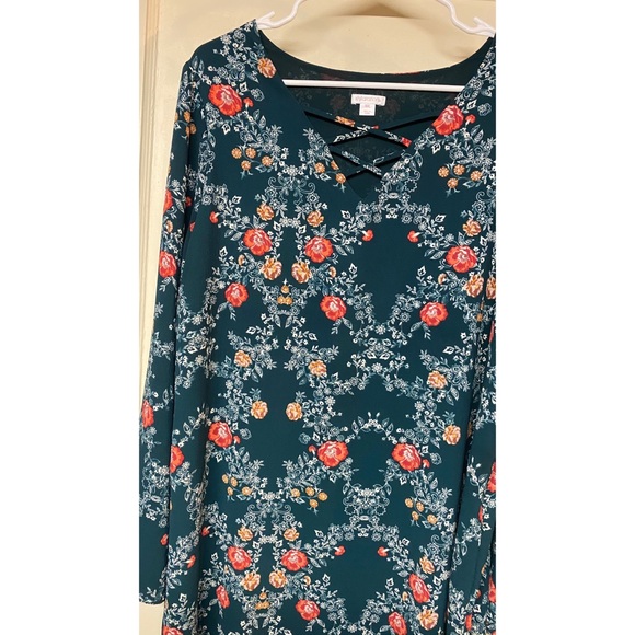 Floral 70’s Style Dress - Picture 3 of 3